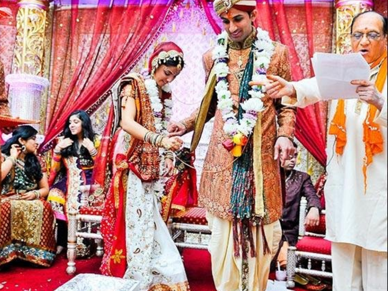 Anita Decoration – VPO Koila (Copy)